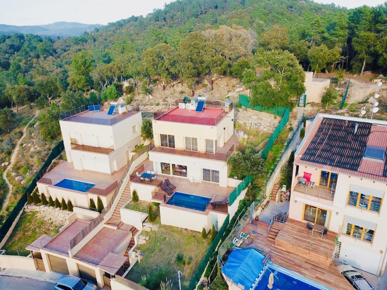 Luxury Villa Investingspain With Sea Views, Pool And Jacuzzi يوريت دي مار المظهر الخارجي الصورة