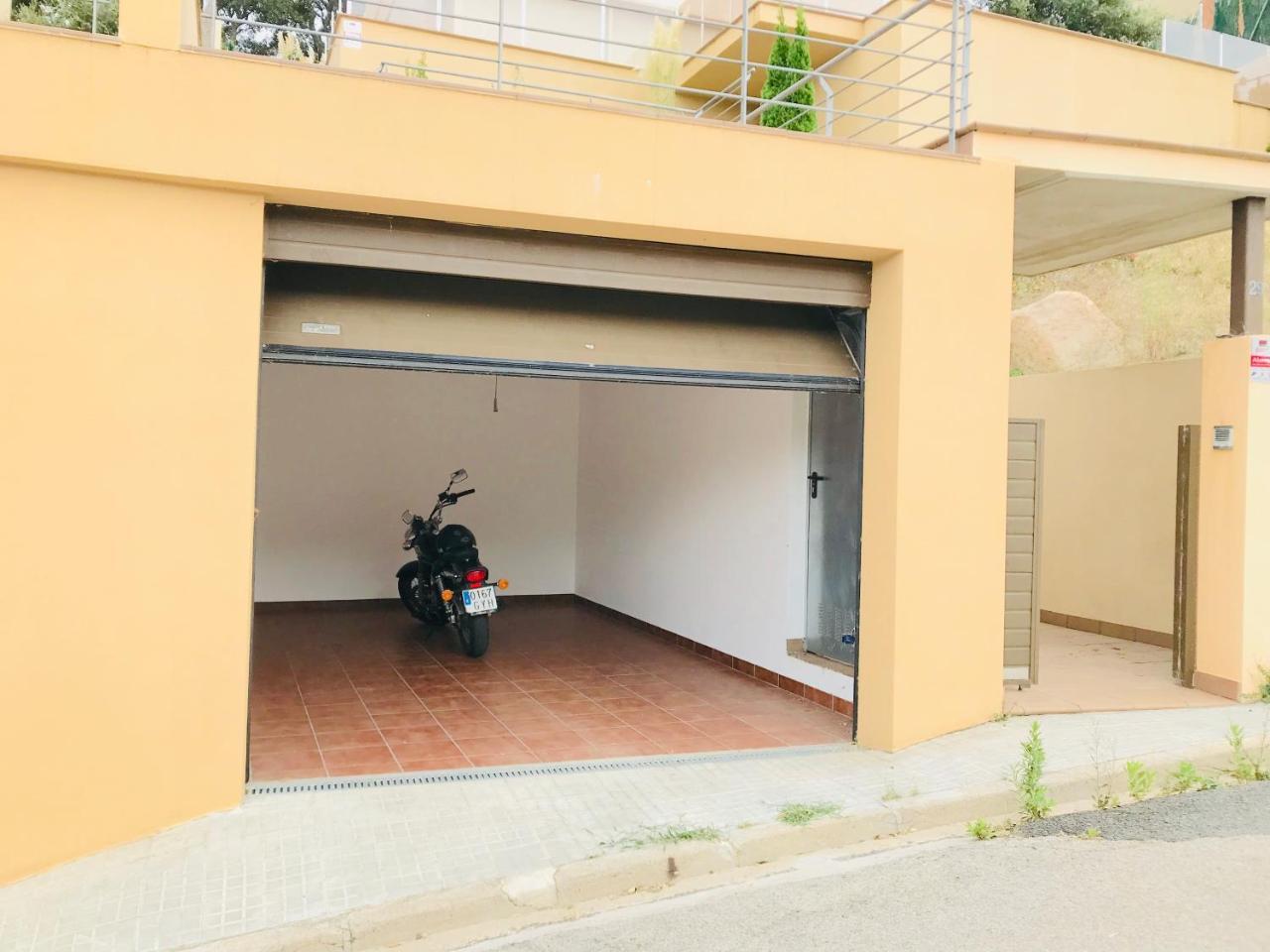 Luxury Villa Investingspain With Sea Views, Pool And Jacuzzi يوريت دي مار المظهر الخارجي الصورة