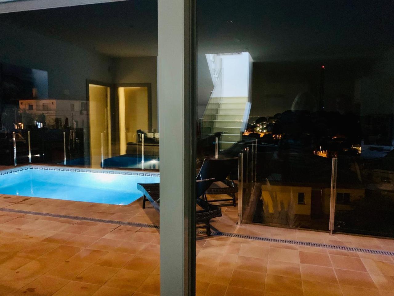 Luxury Villa Investingspain With Sea Views, Pool And Jacuzzi يوريت دي مار المظهر الخارجي الصورة